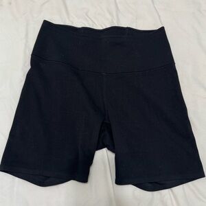 Uniqlo Women's Black Bike Shorts